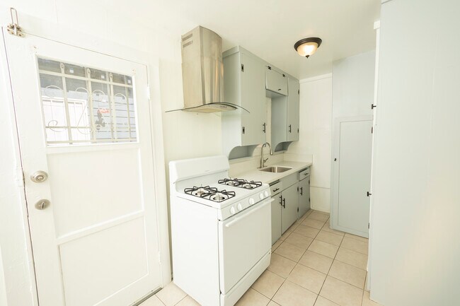 Newly Remodelled Kitchen - 4499 Campus Ave