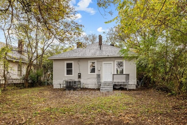 Building Photo - 518 41st St