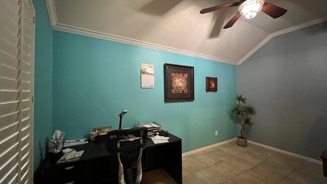 Building Photo - 3506 Nandina Dr