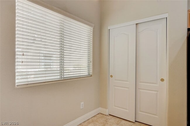 Building Photo - 8744 Traveling Breeze Ave