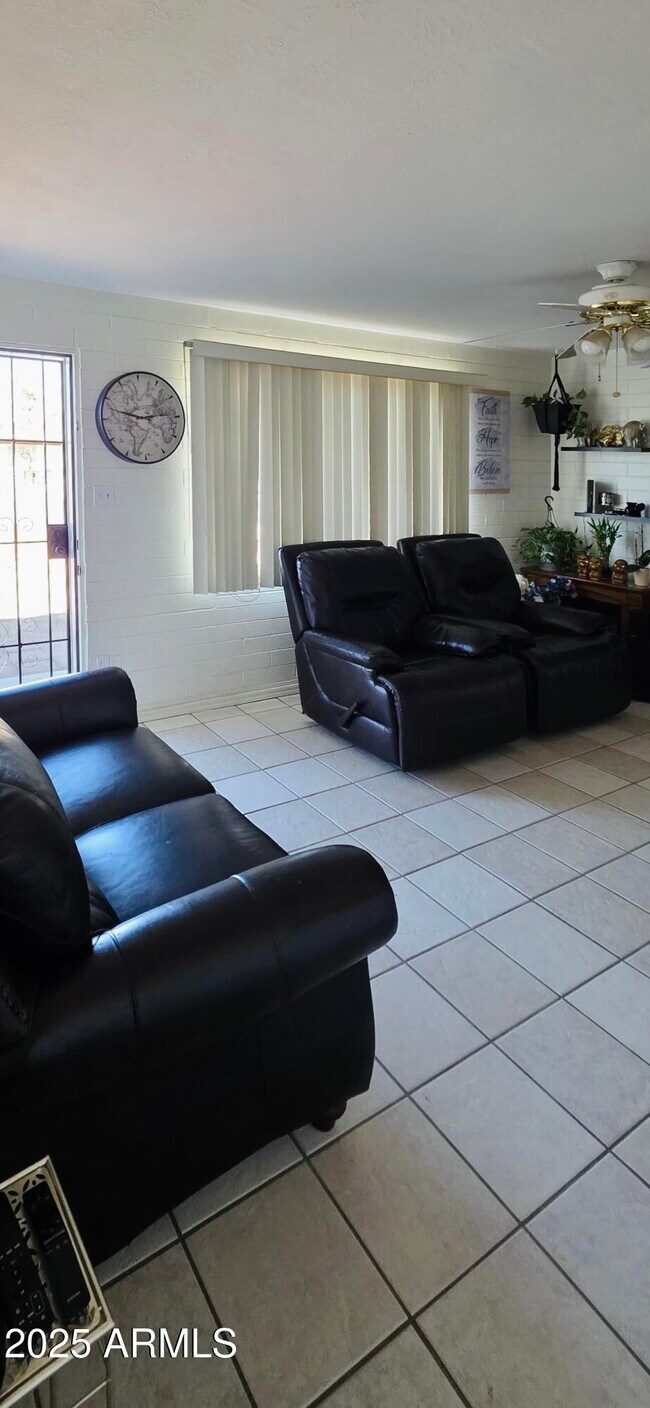 Building Photo - 11329 W Duluth Ave