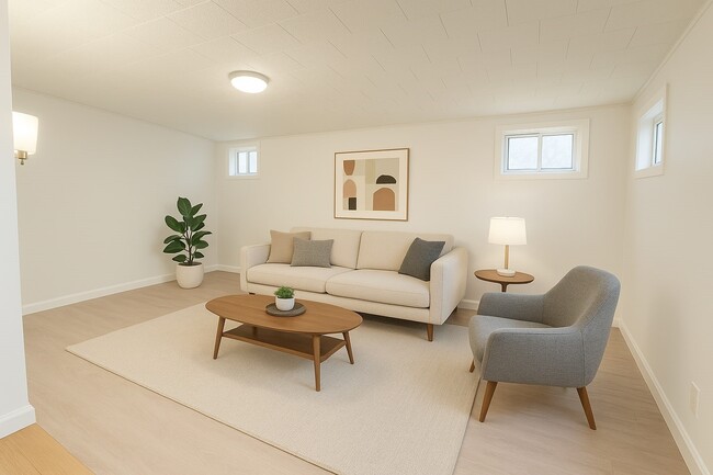 Building Photo - 816 1st St