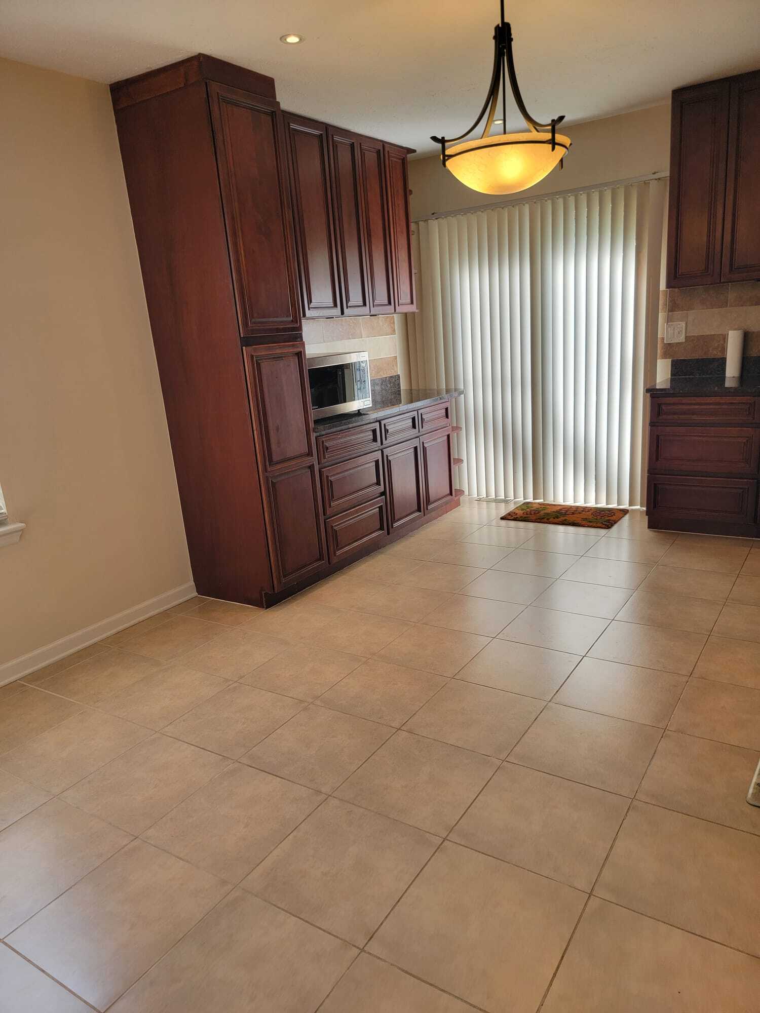Building Photo - 13550 Deerwater Dr