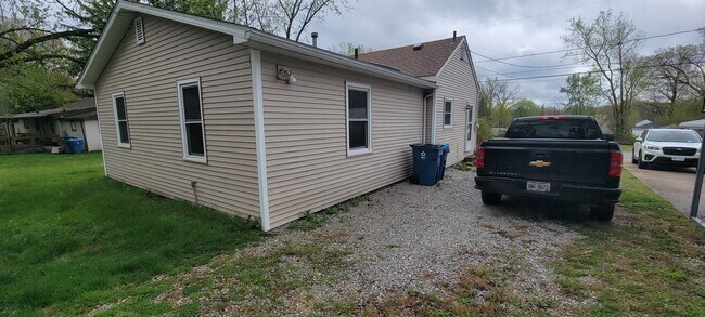 Building Photo - 269 Hohman Ave