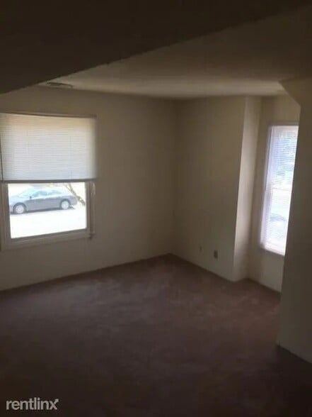 Building Photo - 41 S Broad St