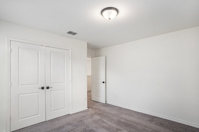 Building Photo - 15043 Tethys Wy
