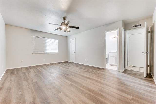 Building Photo - 8514 Sikorski Ln