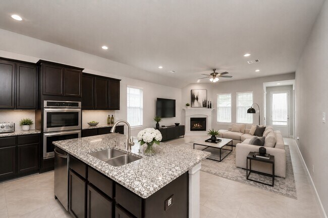 Building Photo - 1026 Warm Summer Dr