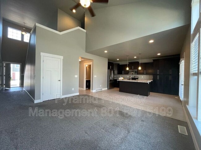 Building Photo - 9257 Ashbourne Dr