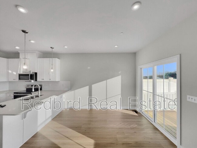 Building Photo - 1089 Mountain Vw Dr