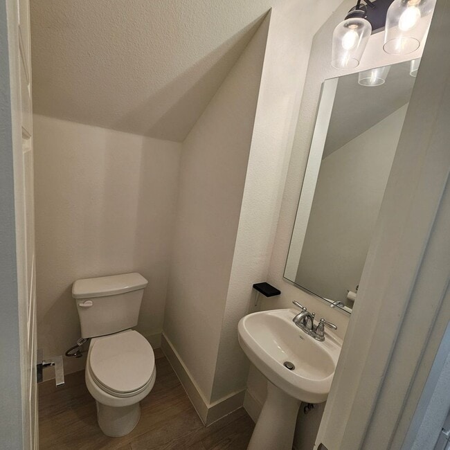 Building Photo - 7305 Bree Ct