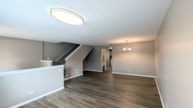 Building Photo - 14527 Patriot Square Dr E