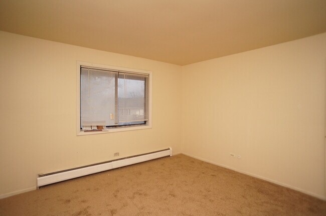 Building Photo - 1101 Florence Ave