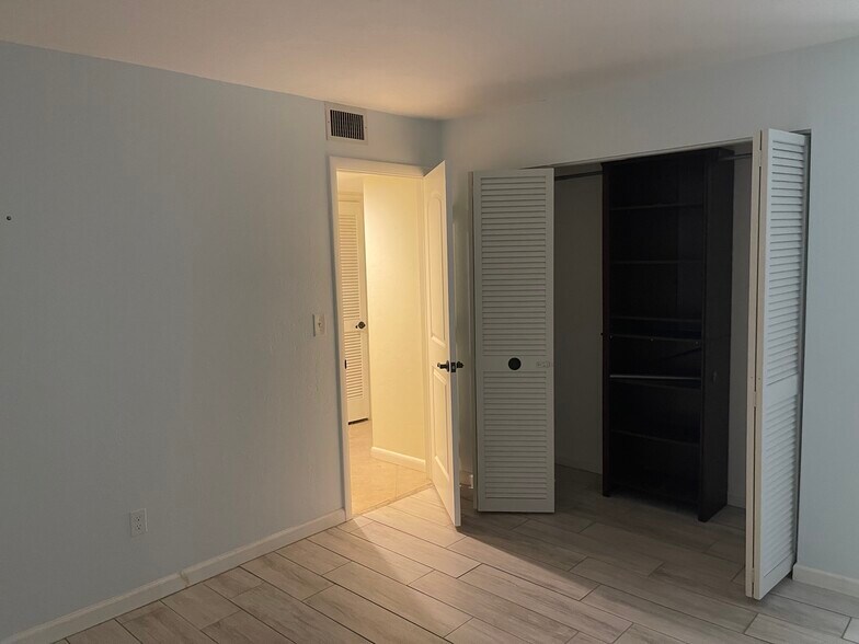 Guest bedroom - 3850 Estero Bay Ln