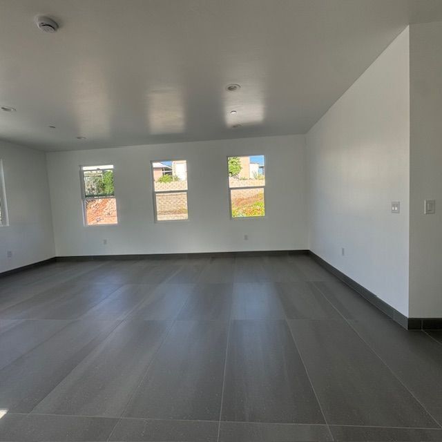 Building Photo - 2788 Vista Way