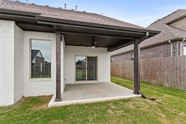 Building Photo - 4400 SW Eggersway Pl