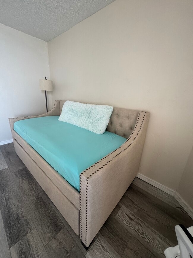 Building Photo - 2917 S Atlantic Ave