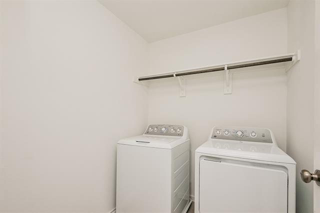 Building Photo - 2717 Mistwood Dr