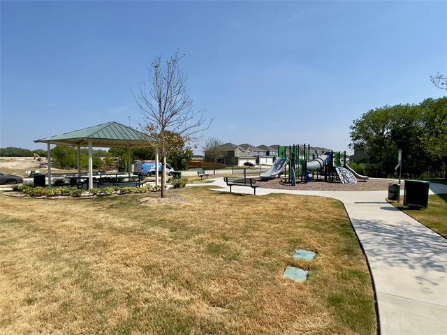 Building Photo - 301 Marsh Ln