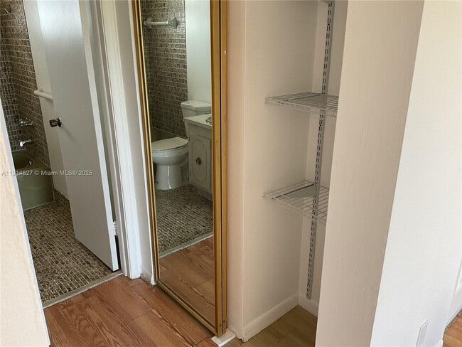 Building Photo - 251 Berkley Rd