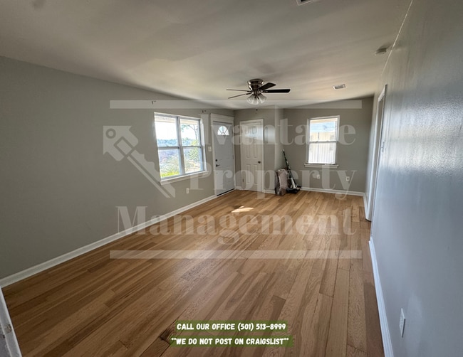 Building Photo - First Month Free; Move-In Special!