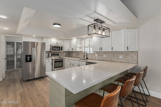 Building Photo - 641 N Dawn Cir