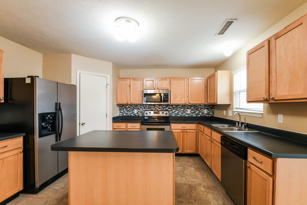 Building Photo - 14988 Lovely Dove Ln
