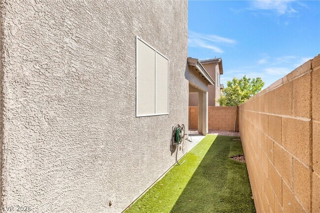 Building Photo - 8076 Satin Carnation Ln