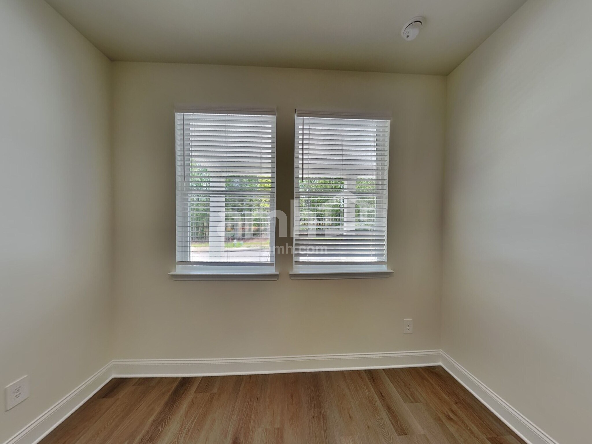 Building Photo - 3642 Creek View Cir