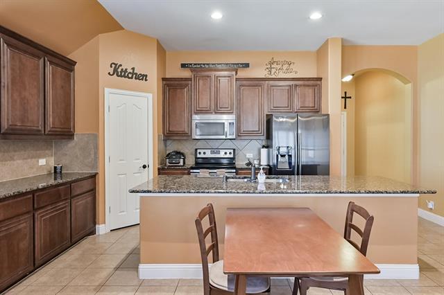 Building Photo - 1108 Longhorn Drive