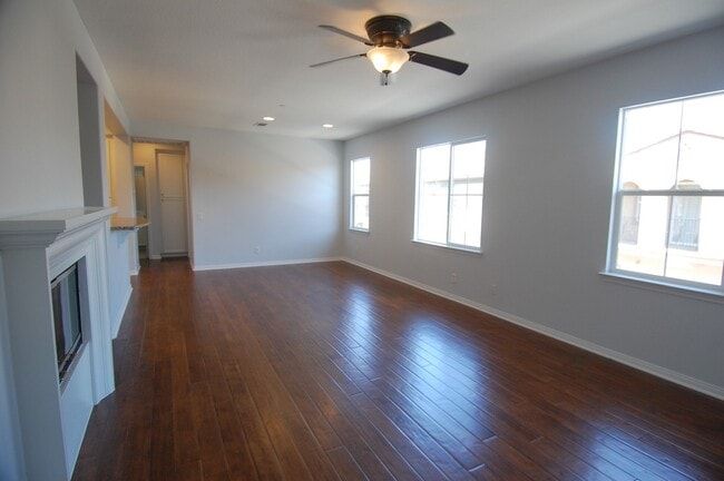 Building Photo - Bright and Spacious Two Bedroom/Two Bath Condo in Talega!! Call Steve Conrad- 949-542-8347