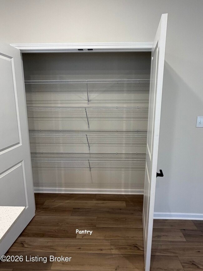 Building Photo - 16906 Aiken Rdg Cir