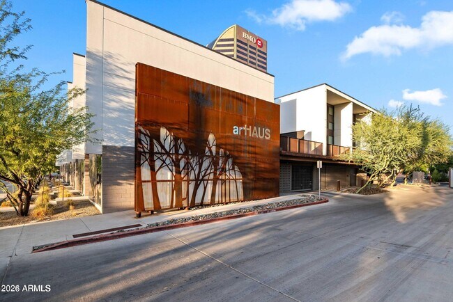 Building Photo - 1717 N 1st Ave