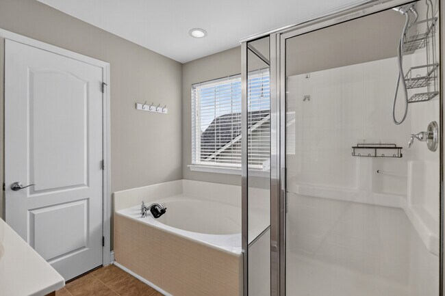 Building Photo - 152 Spindle Way