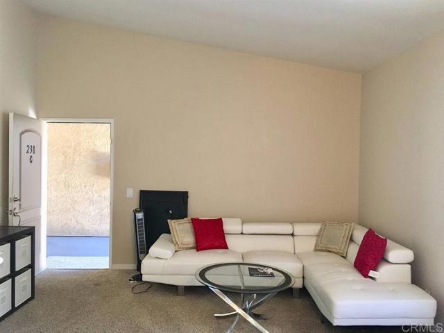 Building Photo - 3849 San Ramon Dr