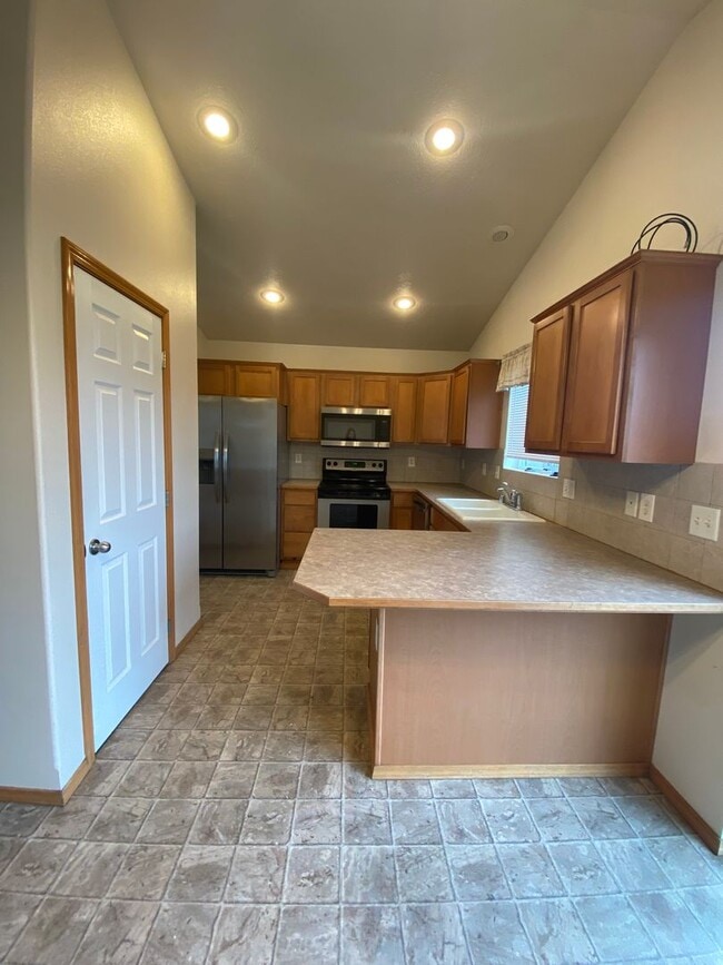 Building Photo - Single Family Home for Rent - 4 Bedroom, 2 Bathroom Located in Cheney!