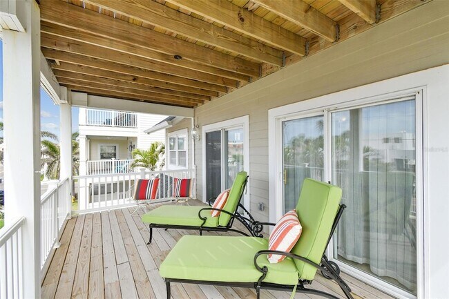 Building Photo - 16033 Gulf Blvd