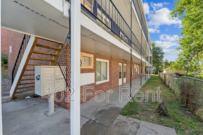 Building Photo - 4505 Lafayette Ave