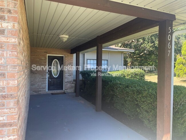 Building Photo - 5067 Serry Ln