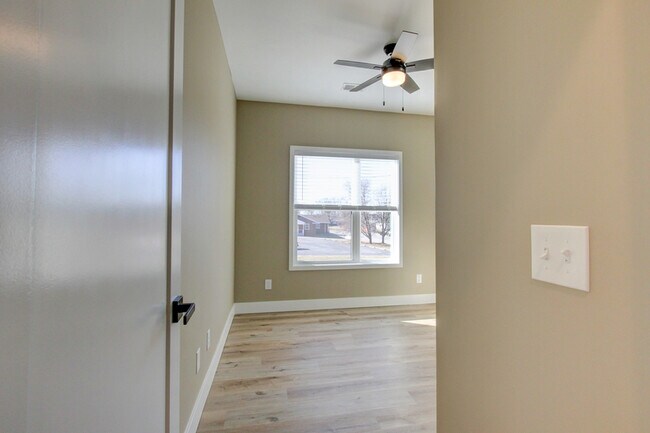 Building Photo - 102 Rosenwald St