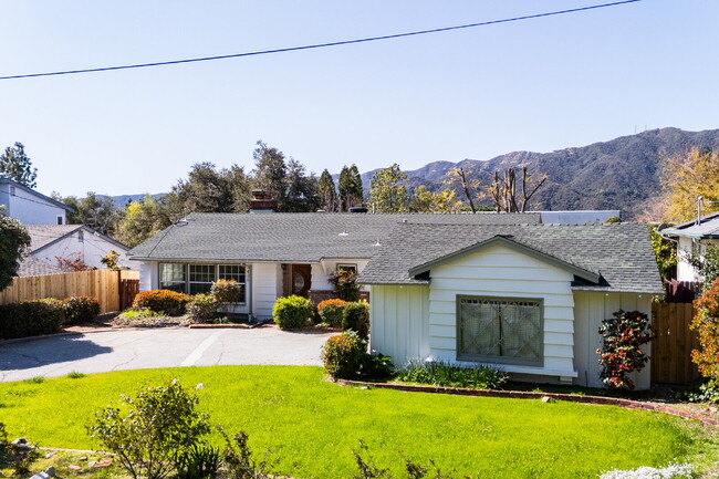 Building Photo - Peaceful & Renovated La Crescenta Home – N...