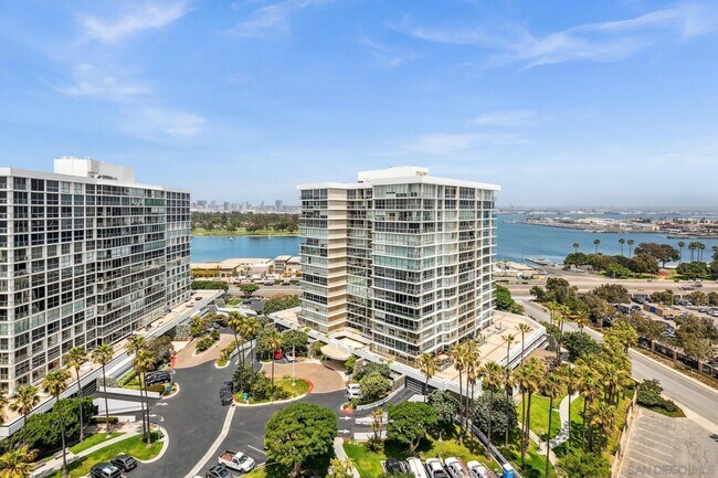 Building Photo - 1830 Avenida Del Mundo