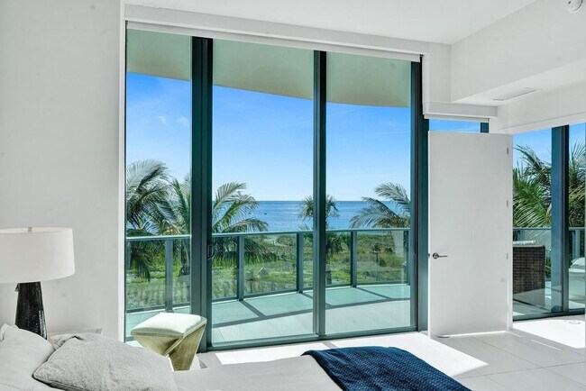 Building Photo - 900 N Ocean Blvd