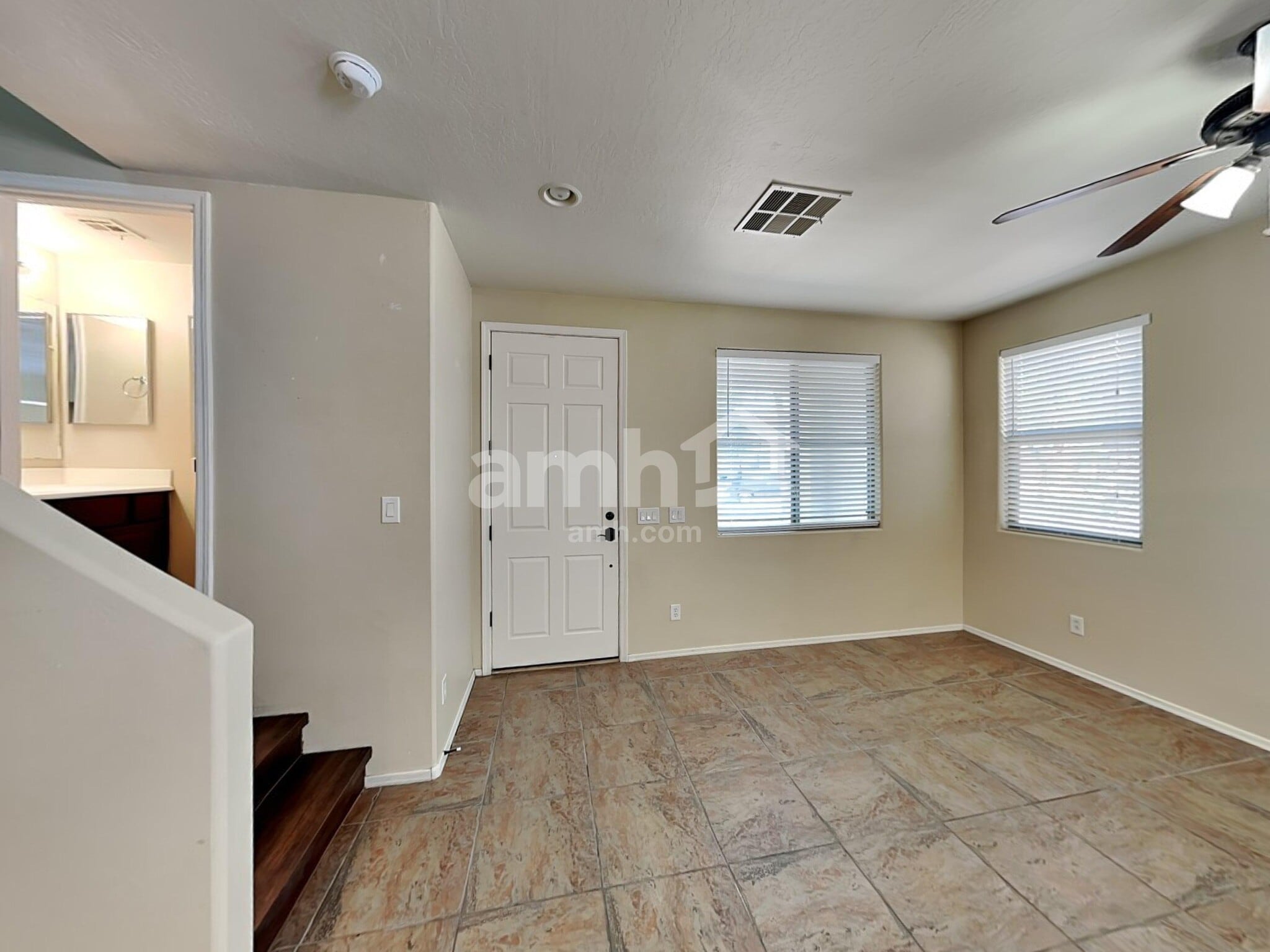 Building Photo - 3774 E Santa Fe Ln