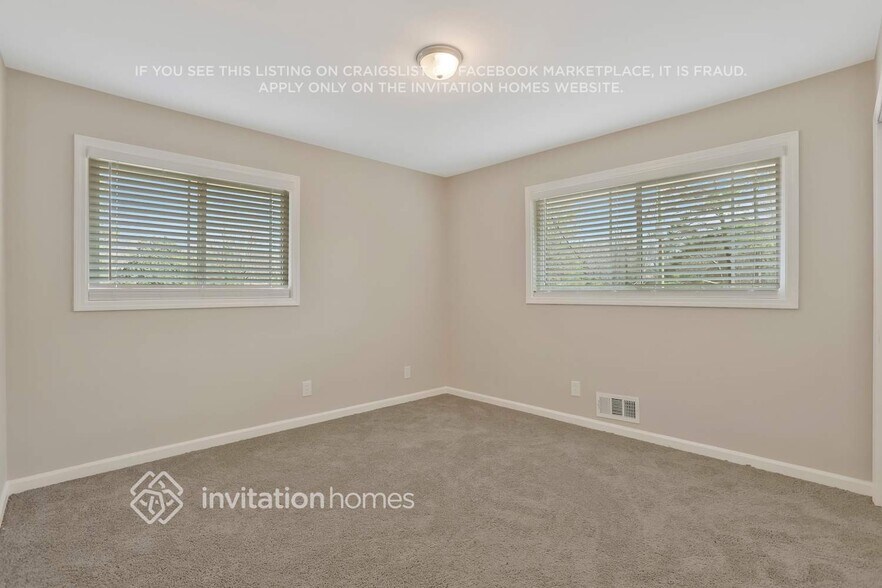 Building Photo - 3140 Columbia Woods Dr