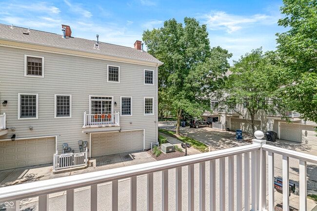 Building Photo - 12764 Edgemont Way
