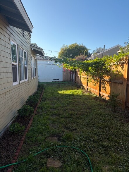 Building Photo - 1741 30th St