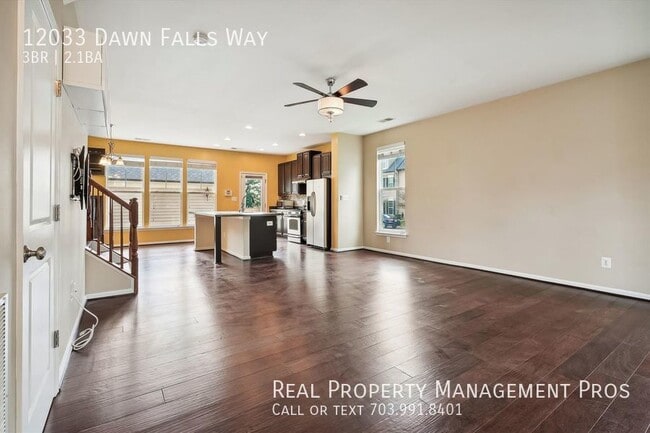 Building Photo - 12033 Dawn Falls Way