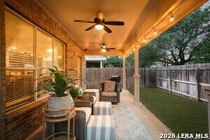 Building Photo - 5539 Cross Pond