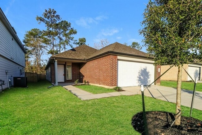 Building Photo - 2720 Atlas Dr